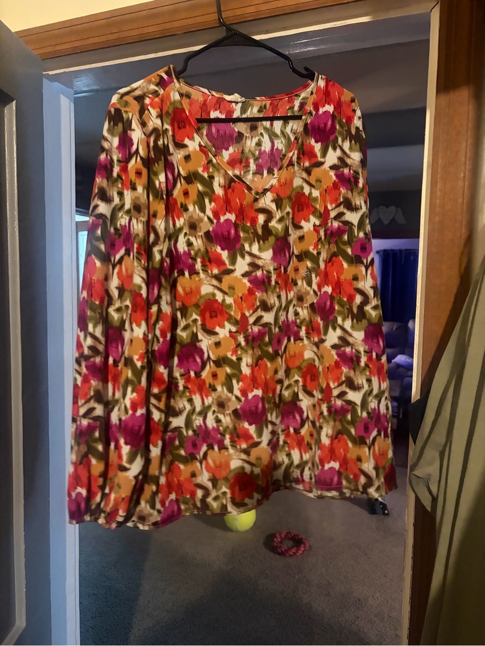 Lovely Melody Multicolor Floral V-Neck Top